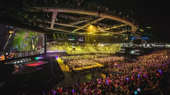 当表现与薪 当表现与薪